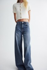 Wide-Cut Jeans